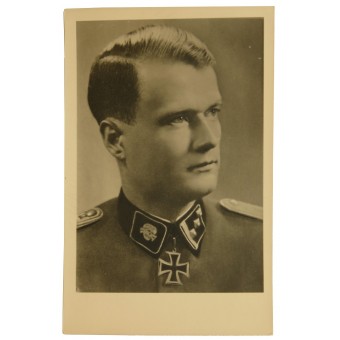 Dopoguerra commemorativa cartolina austriaca con SS Totenkopf serviceman Walter Reder. Espenlaub militaria